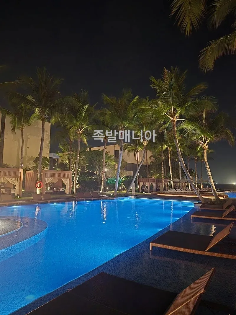Tip sử dụng hồ bơi tại Shilla Monogram Đà Nẵng 🏊