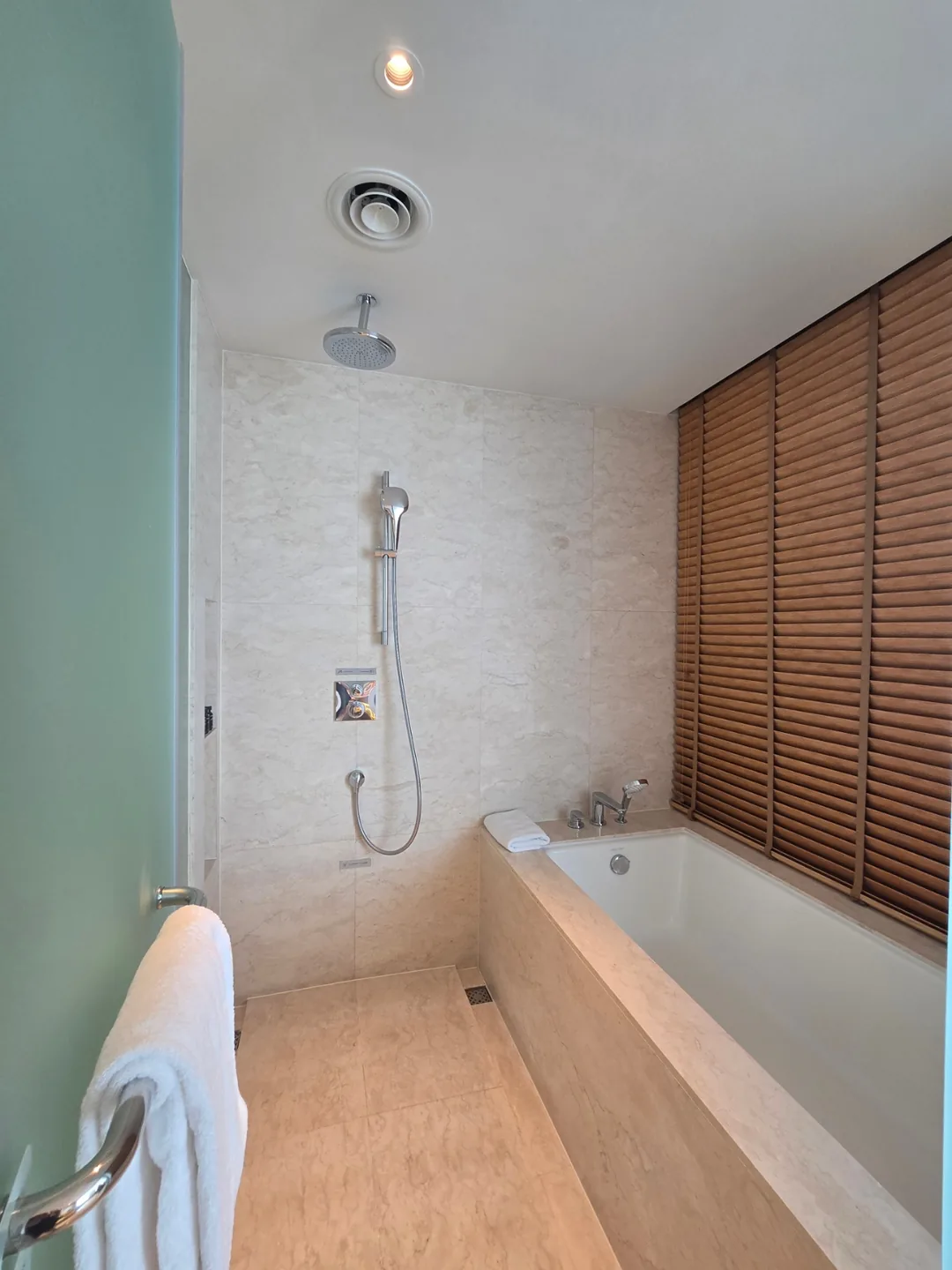 Chúng ta cùng xem qua các loại phòng của Shilla Monogram Đà Nẵng nhé 🛏️