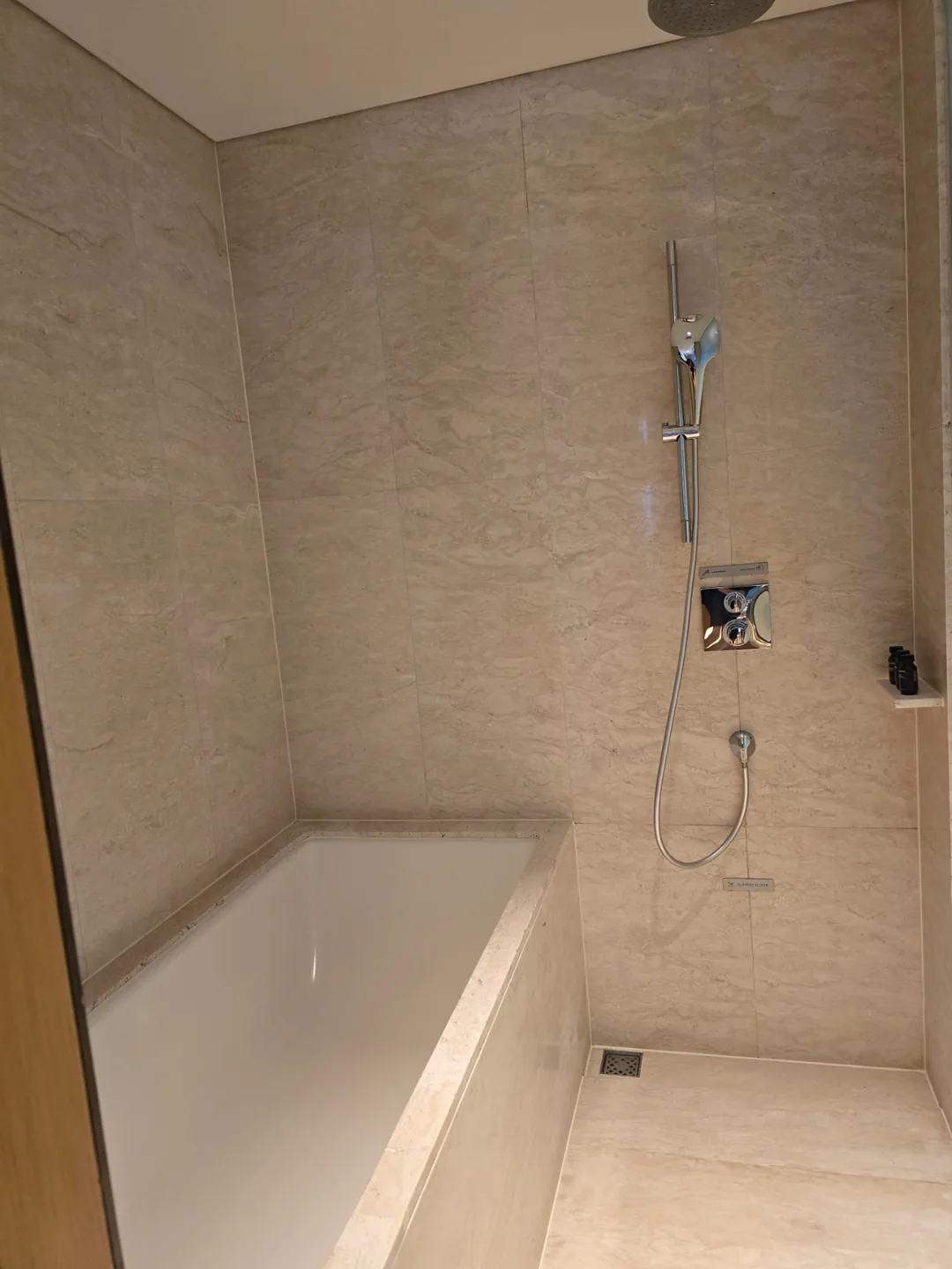 Chúng ta cùng xem qua các loại phòng của Shilla Monogram Đà Nẵng nhé 🛏️