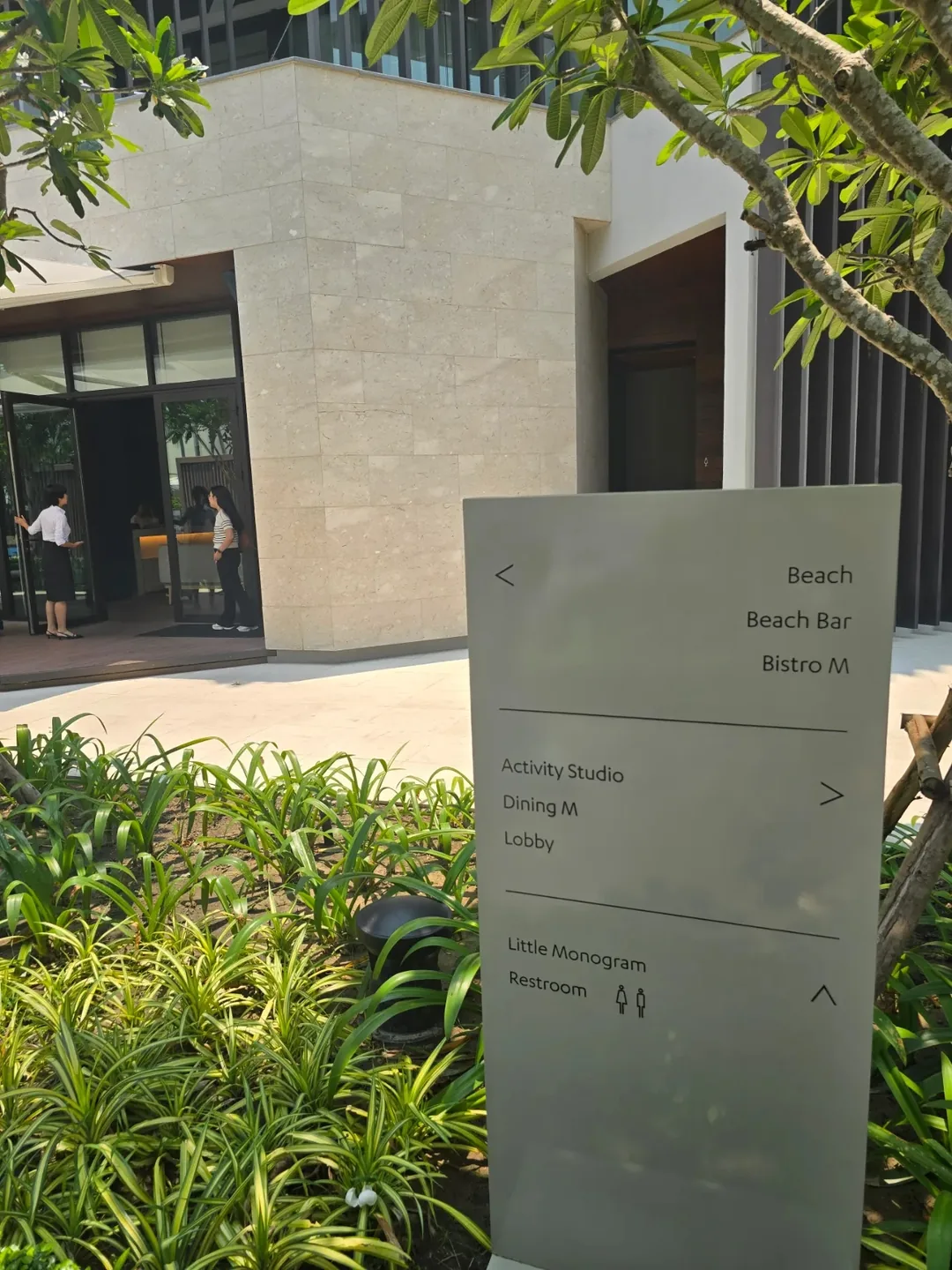 Bữa trưa thanh lịch tại Bistro M ở Silla Monogram Đà Nẵng 🍽