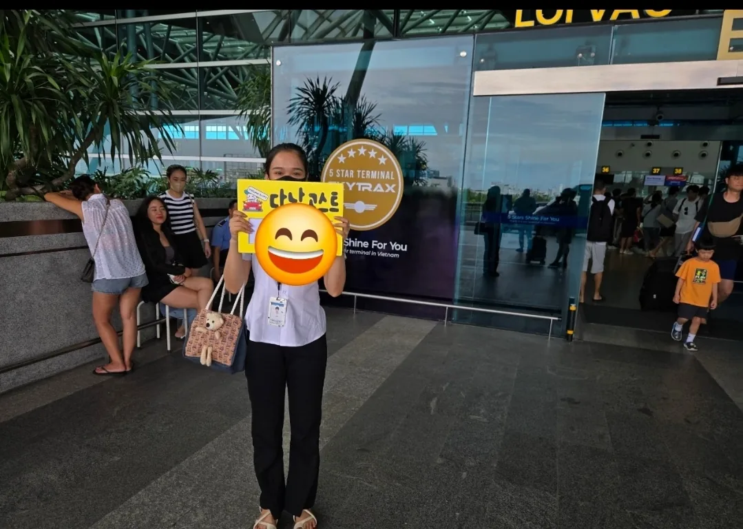 Mình đã đặt fast track xuất cảnh ở local tại Đà Nẵng^^