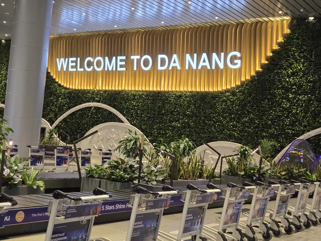 (Du lịch 2) 🇻🇳 Tôi đã đến Đà Nẵng rồi^^ (10 giờ tối qua theo giờ địa phương)