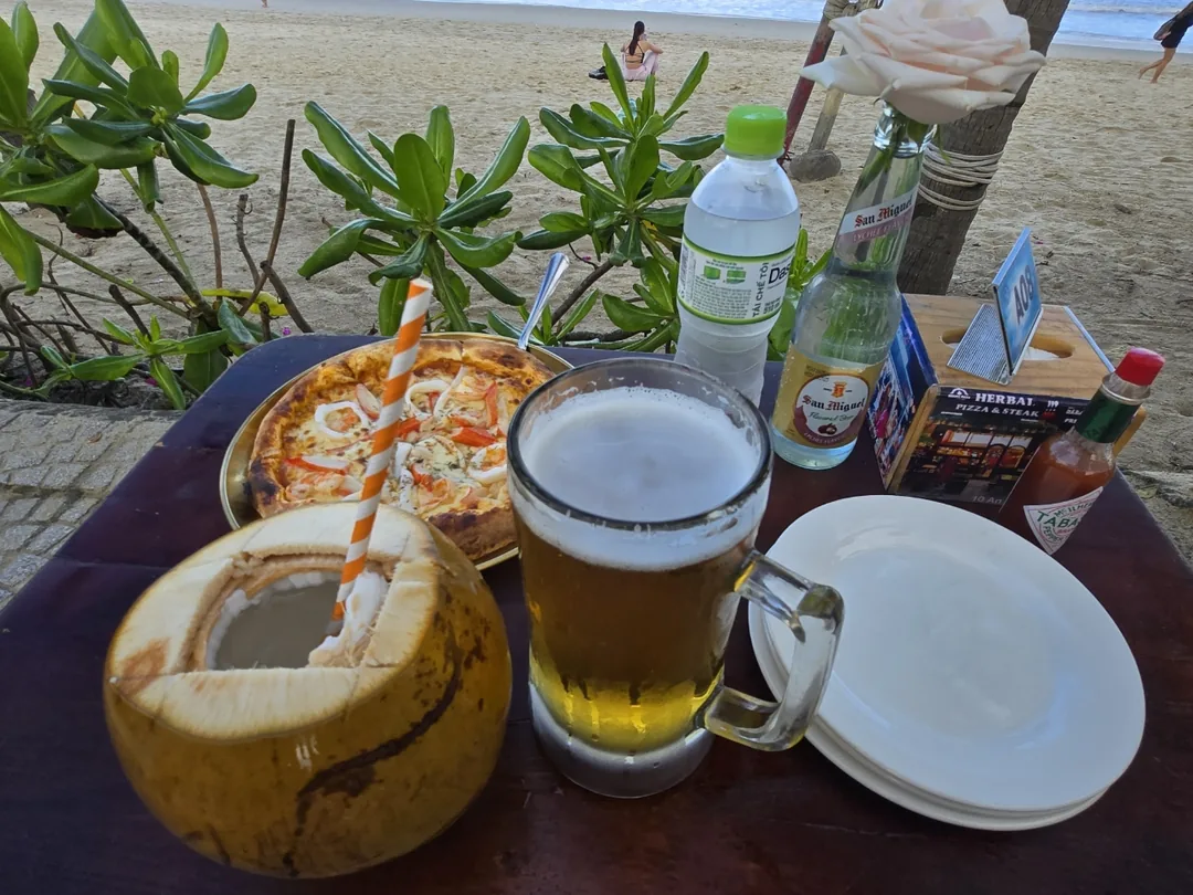 🇻🇳 Bãi biển Mỹ Khê vào giờ này