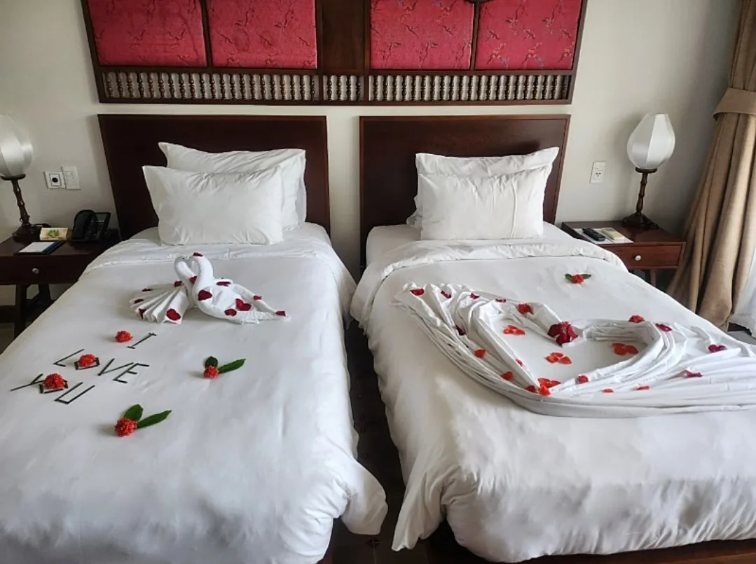 Khuyến mãi khách sạn địa phương Đà Nẵng "Khách sạn Hoi An Rivertown