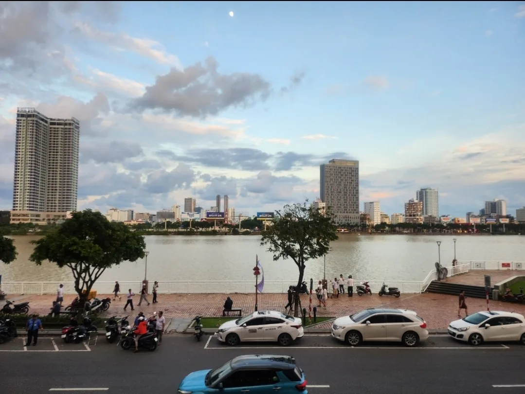 Quán cà phê liên kết "Wootique Cafe
