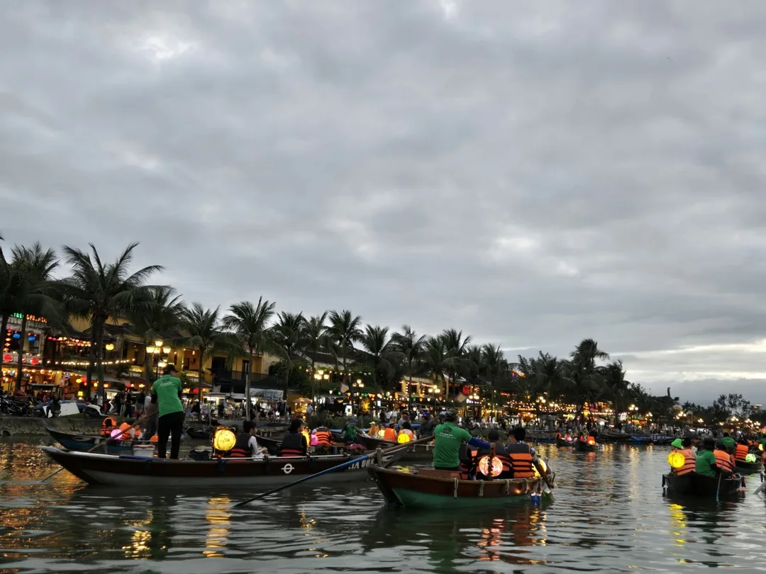 Tour địa phương "Hội An Special Eco Tour - Thuyền điều ước