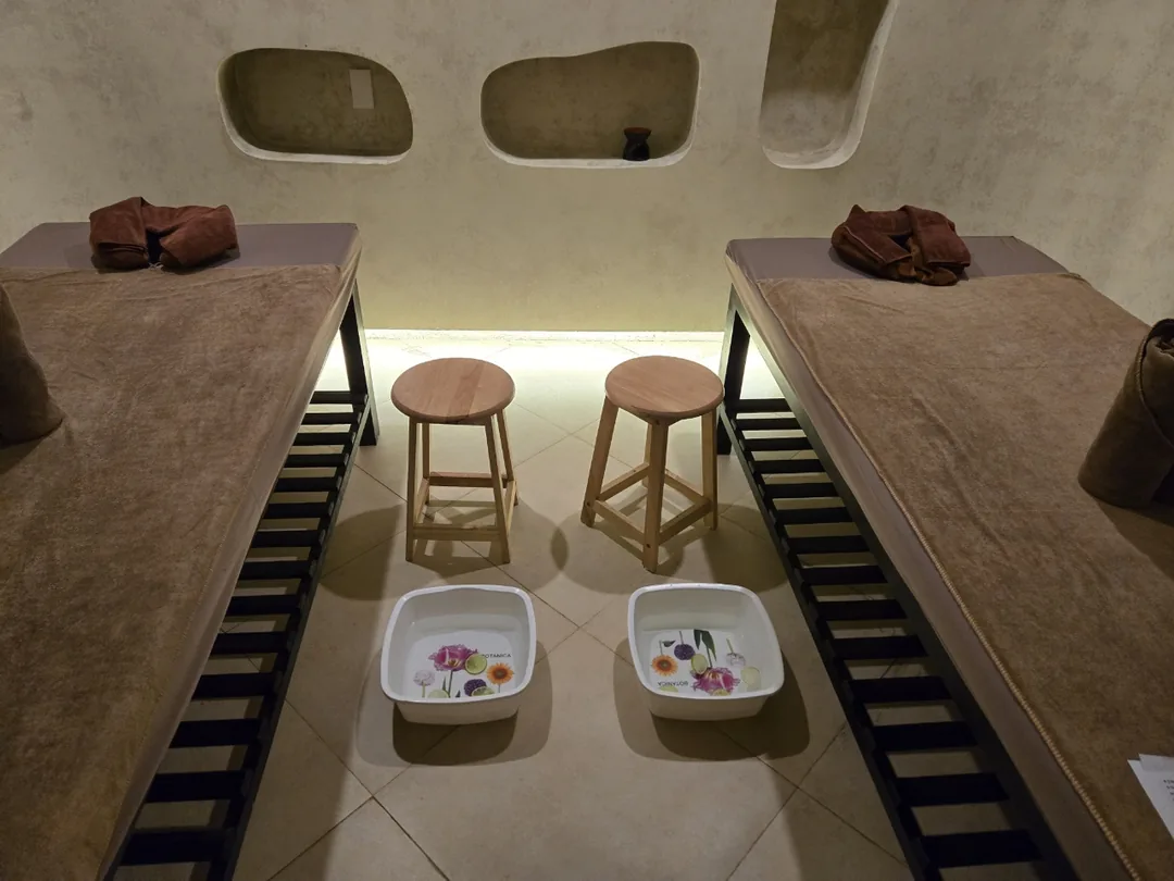 Mát-xa liên kết "Brown Spa
