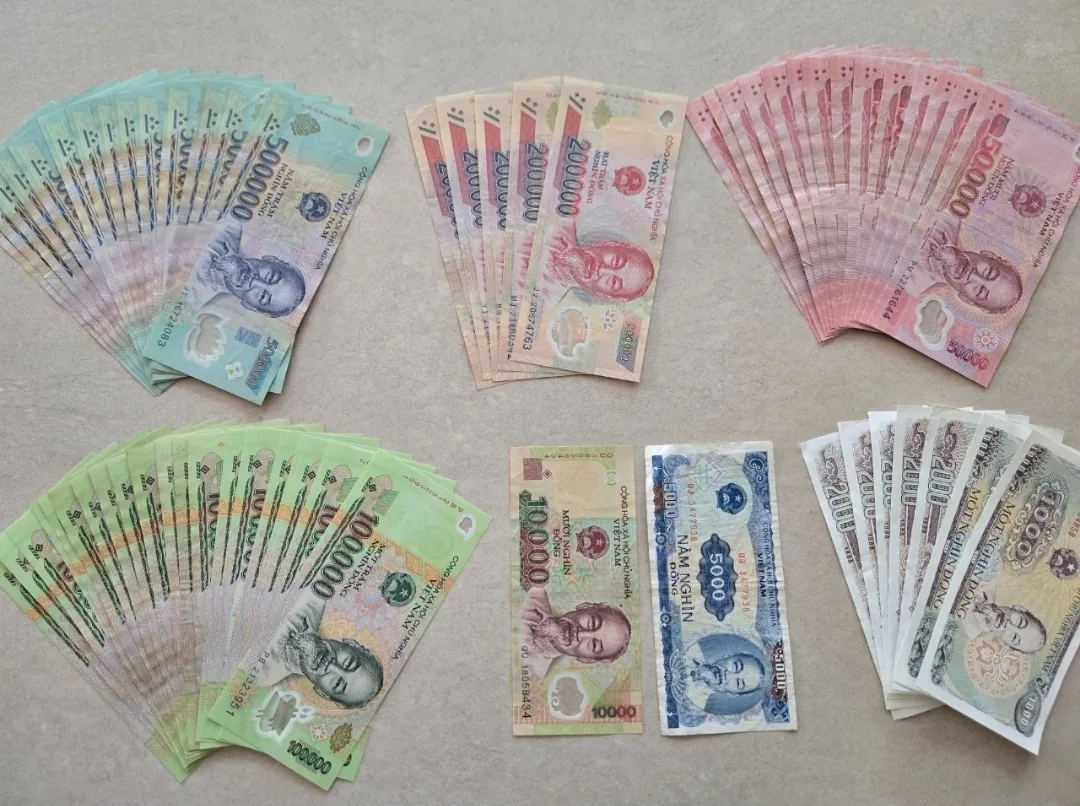 🇻🇳✍️ Đánh giá Bát Quái 3. Mở ví đồng ra xem trước chuyến đi thì...