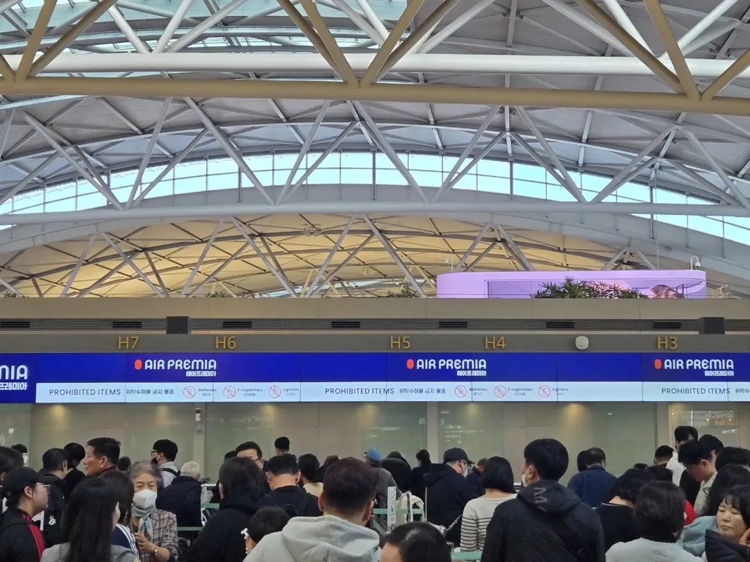 🇻🇳✍️ Nhật ký chuyến đi 8, review 5. Sân bay Incheon nhà ga 1 đông nghẹt luôn ㅠ