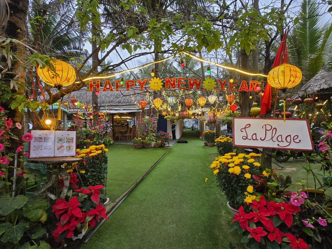 🇻🇳✍️ Đánh giá quán thứ 8 số 17. La Plage