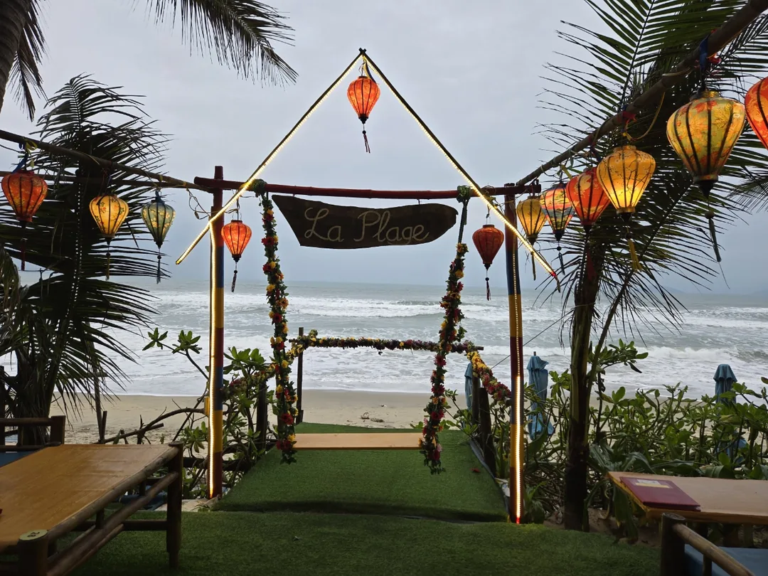🇻🇳✍️ Đánh giá quán thứ 8 số 17. La Plage