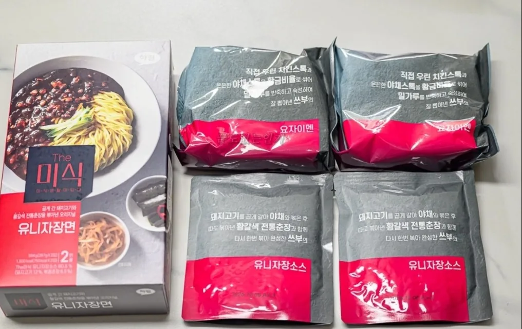 🍜 Bạn đã từng thử món Uni Jajangmyeon chưa?