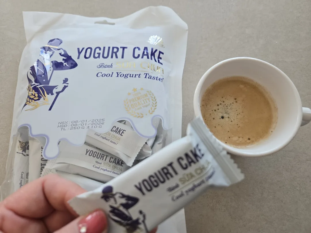 🇻🇳✍️ Review chuyến đi thứ 8 phần 22. Tiệm bánh Books~mua bánh yogurt cake