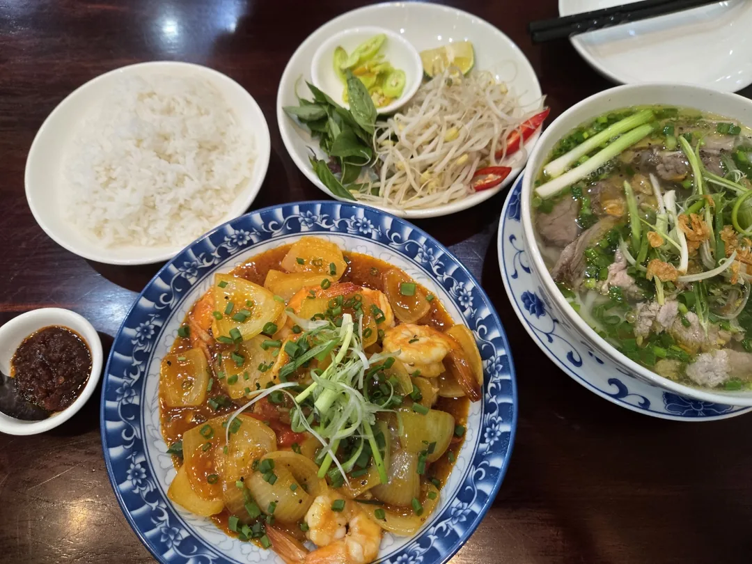 🇻🇳✍️ Bài review phòng 8 số 23. Hồ Lô Quán