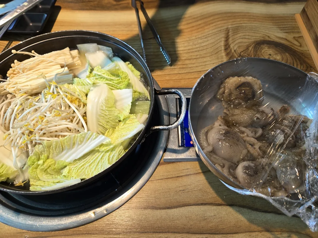 🐙 Bữa tối hôm nay (Lẩu shabu-shabu bạch tuộc jjukkumi)