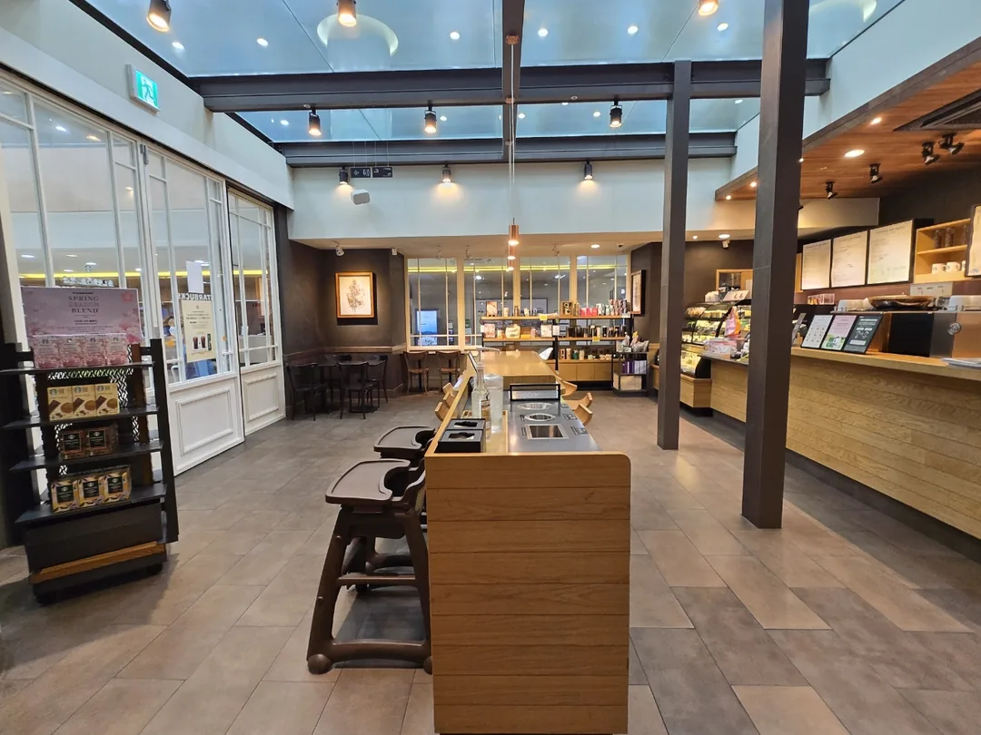 (Du lịch 3) Sokcho Daemyung Delpino Starbucks