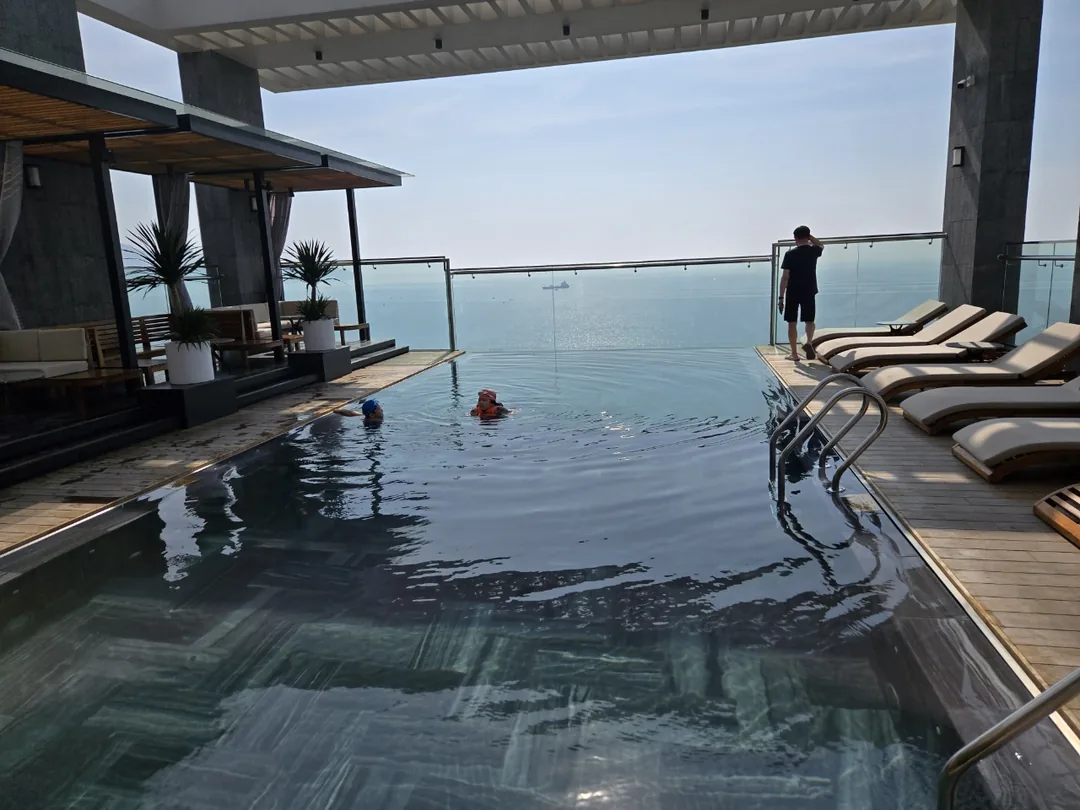 🇻🇳 Khách sạn Phú Long Luxury 1