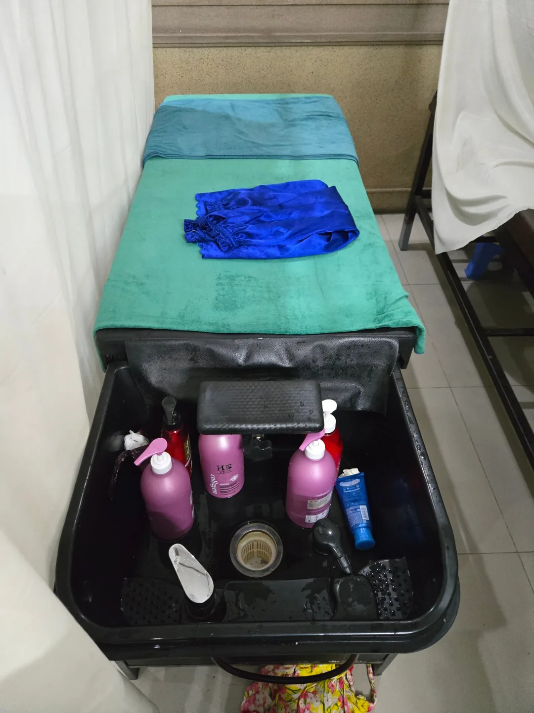 🇻🇳 (Đánh giá phòng 9) Gội đầu và massage da đầu