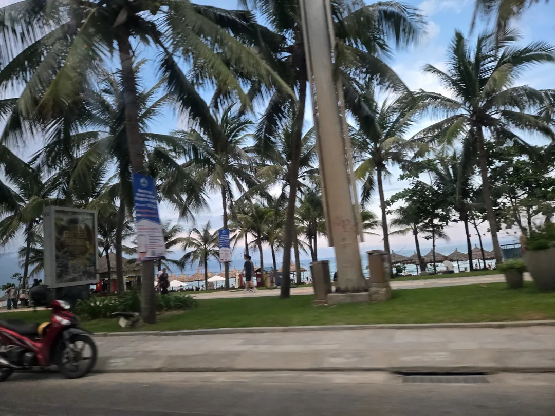 🇻🇳 (Đánh giá phòng 9) Đường biển Mỹ Khê