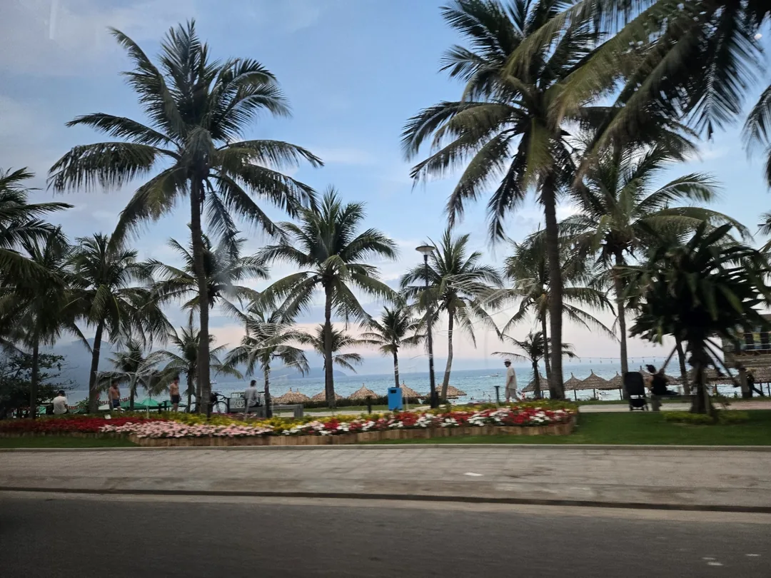 🇻🇳 (Đánh giá phòng 9) Đường biển Mỹ Khê