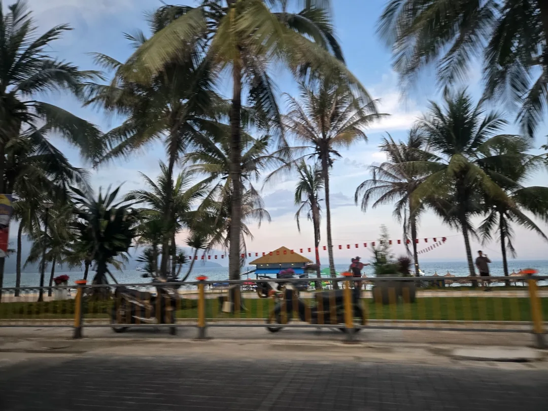 🇻🇳 (Đánh giá phòng 9) Đường biển Mỹ Khê