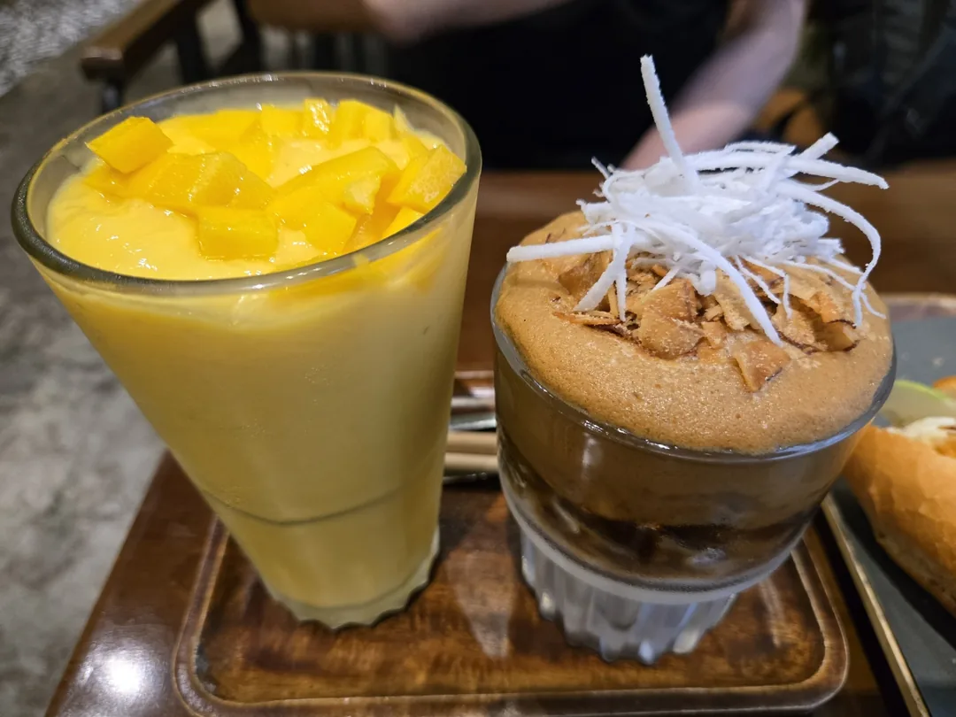 🇻🇳 (Đánh giá phòng 9) Hmm Bánh Mì chi nhánh 2