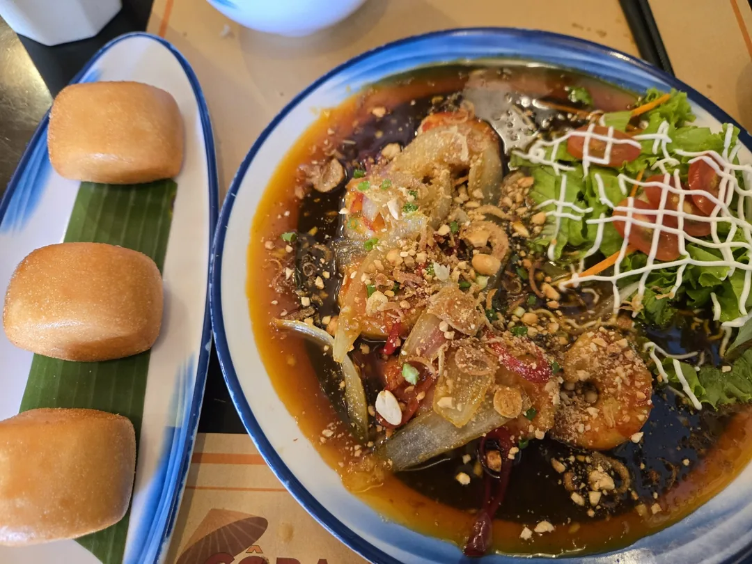 🇻🇳 (Đánh giá quán thứ 9) Cô Ba Phở bò 🖕