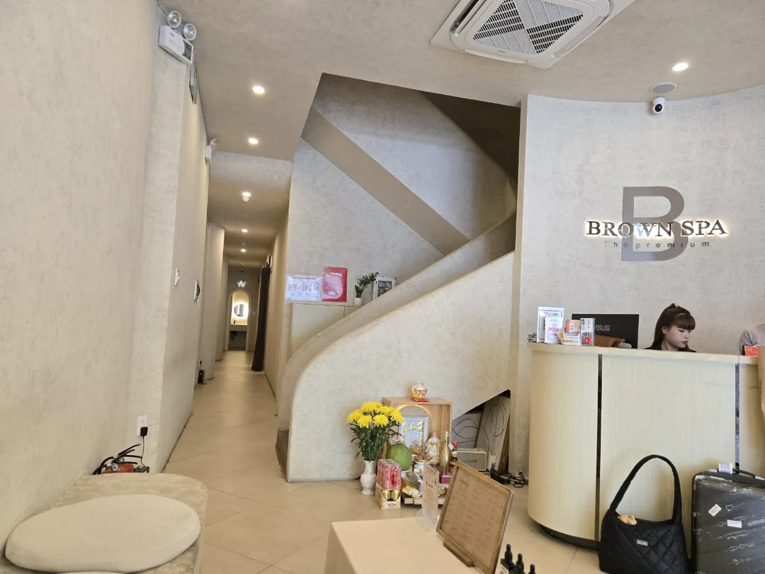 🇻🇳 (Review phòng 9) Brown Spa