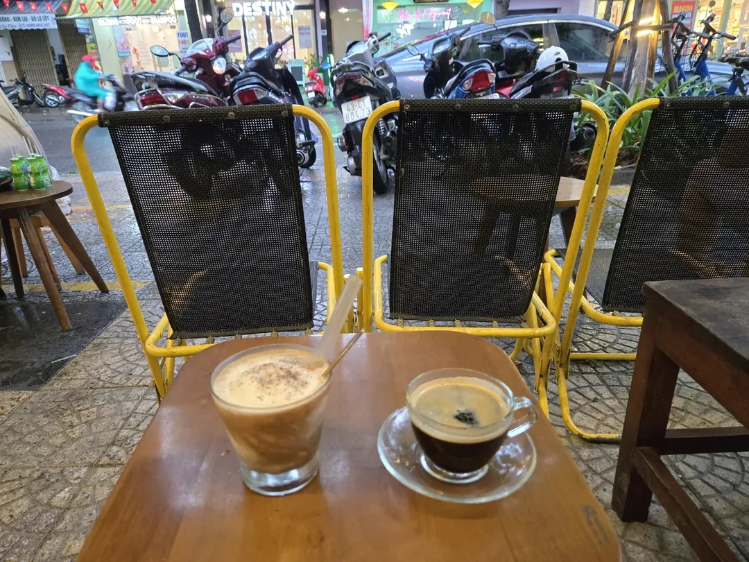🇻🇳 (Đánh giá phòng 9) Quán cà phê Tau Hu Xe Lam