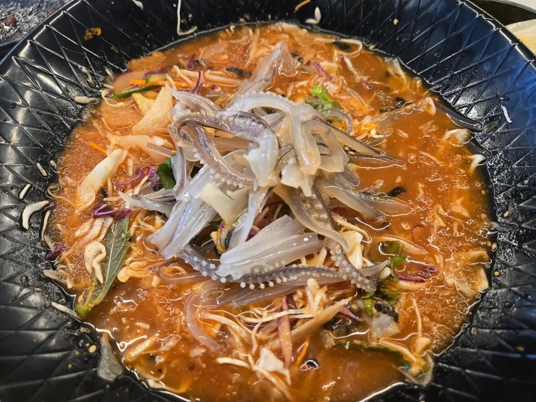 (Du lịch 3) Nhà hàng sashimi làng đảo