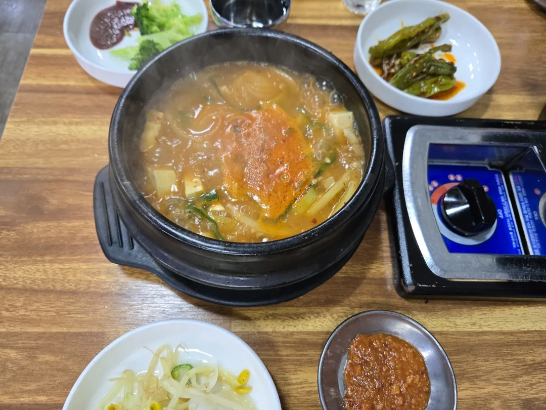 🛩 ☔️ Bữa ăn đầu tiên sau khi về nước