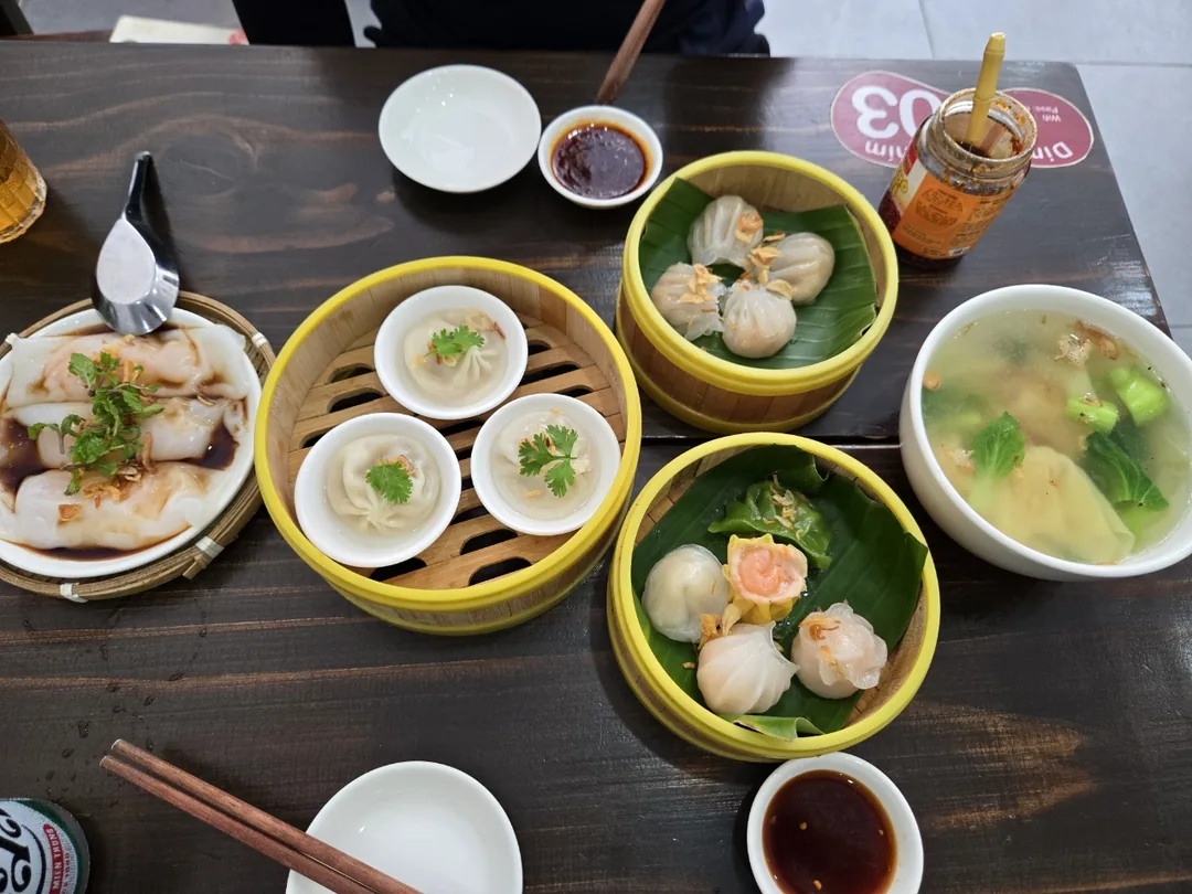 🇻🇳 Quán dim sum ngon bổ rẻ gần biển Mỹ Khê 👍