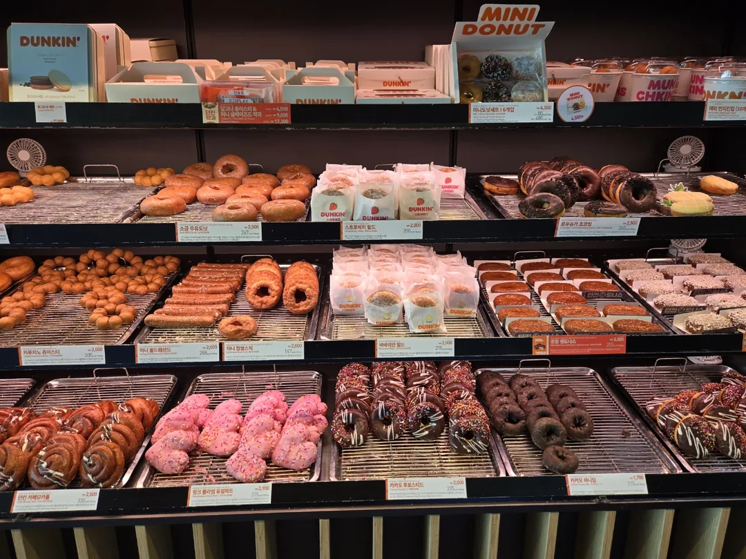 (Chuyến đi 1) Dunkin' Donuts Sân bay Incheon