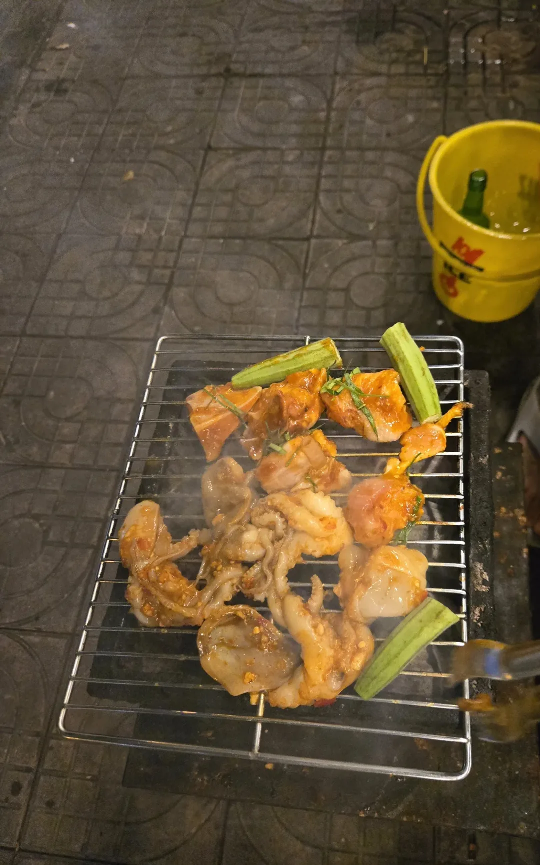 (Du lịch 4) Mọi - Lẩu & Nướng (BBQ & Hot Pot)