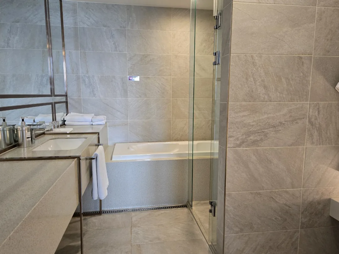 (Chuyến đi 2) 🏨 Khách sạn Marina Bay Seoul
