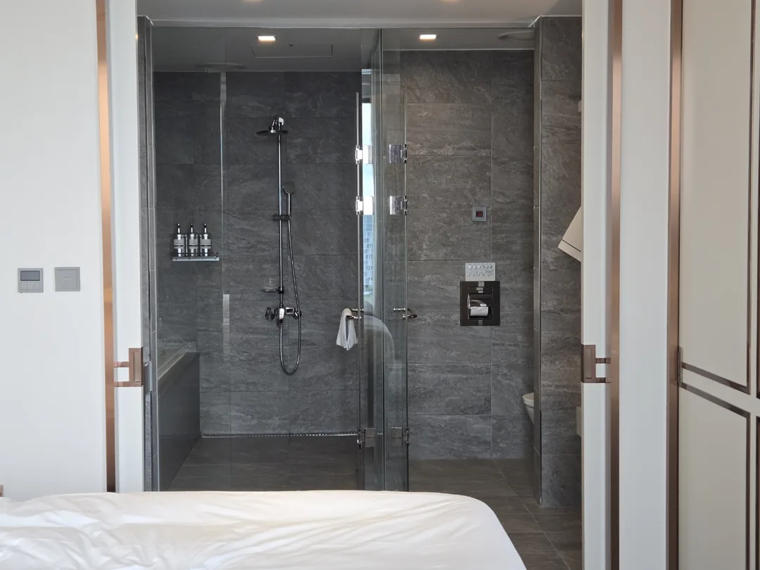 (Chuyến đi 2) 🏨 Khách sạn Marina Bay Seoul