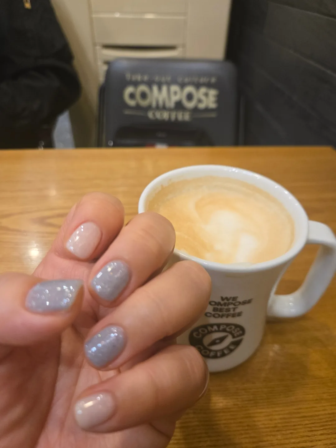 Cảm ơn vì tình yêu thương 💕 ( 💅 Vì là ngày Pepero nên mình cũng đi làm nail luôn hihi )