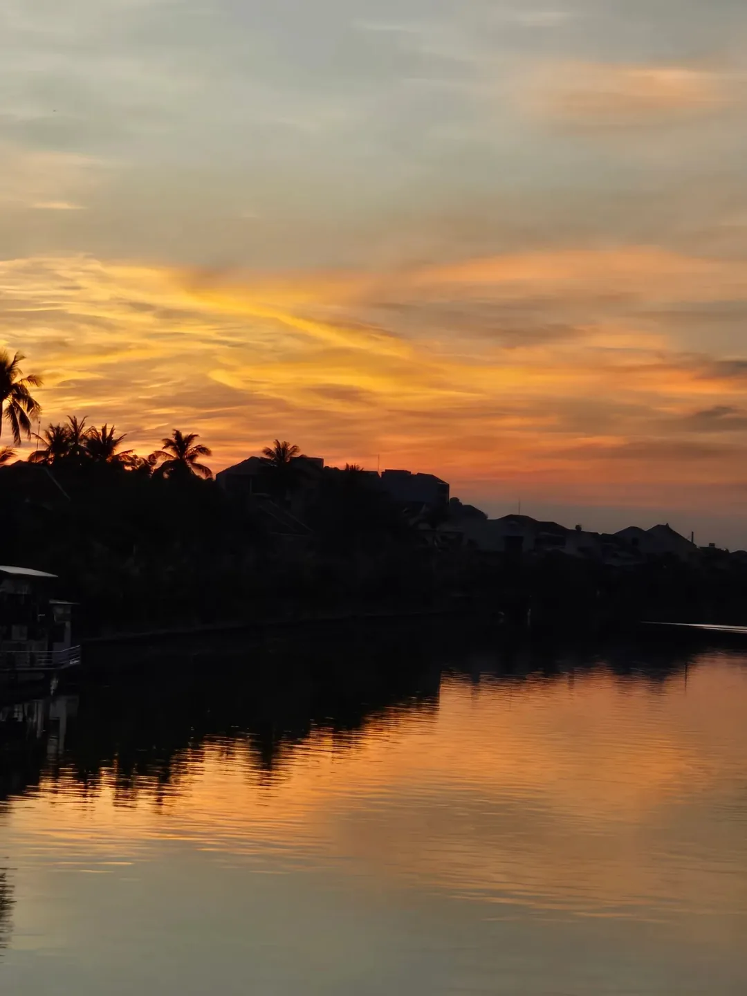 🌅 Đây là bình minh mà tôi đã đón tại Hội An