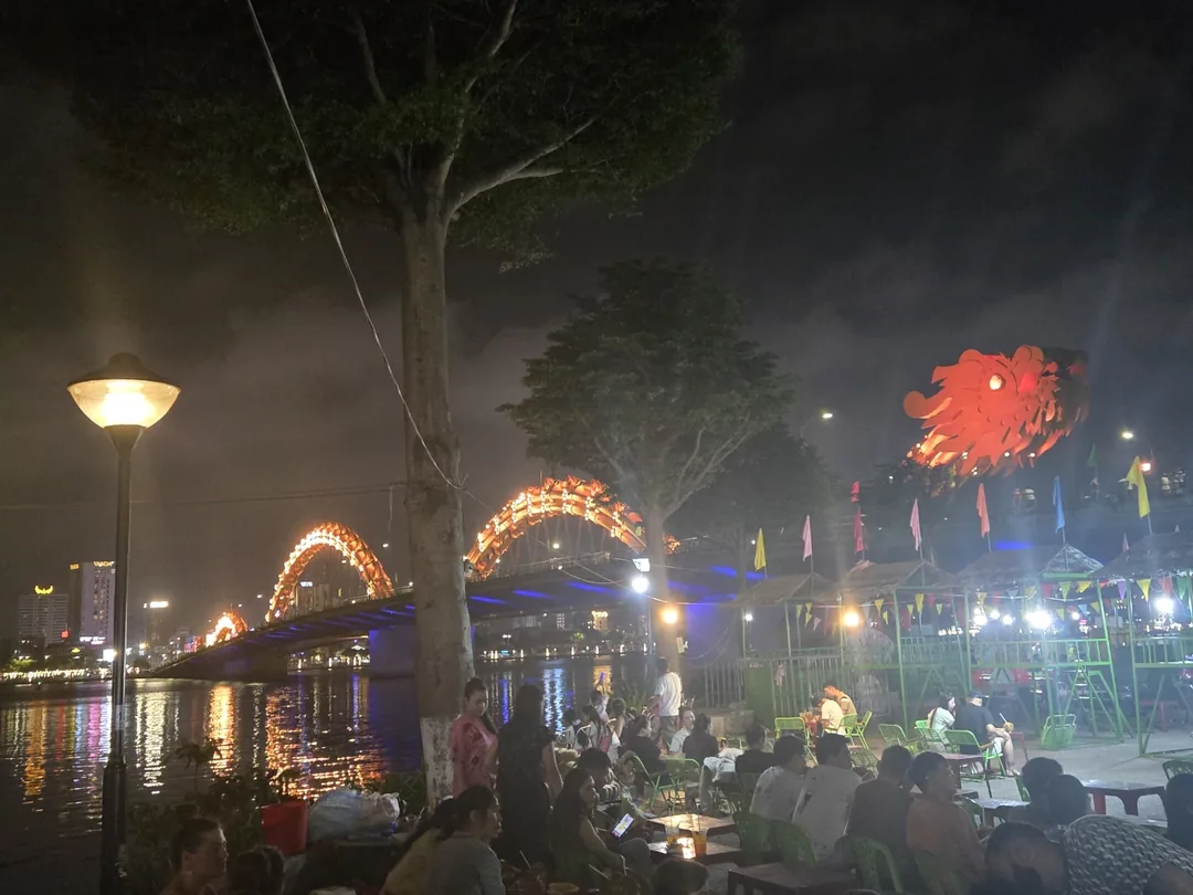 🇻🇳 Chợ đêm Sơn Trà