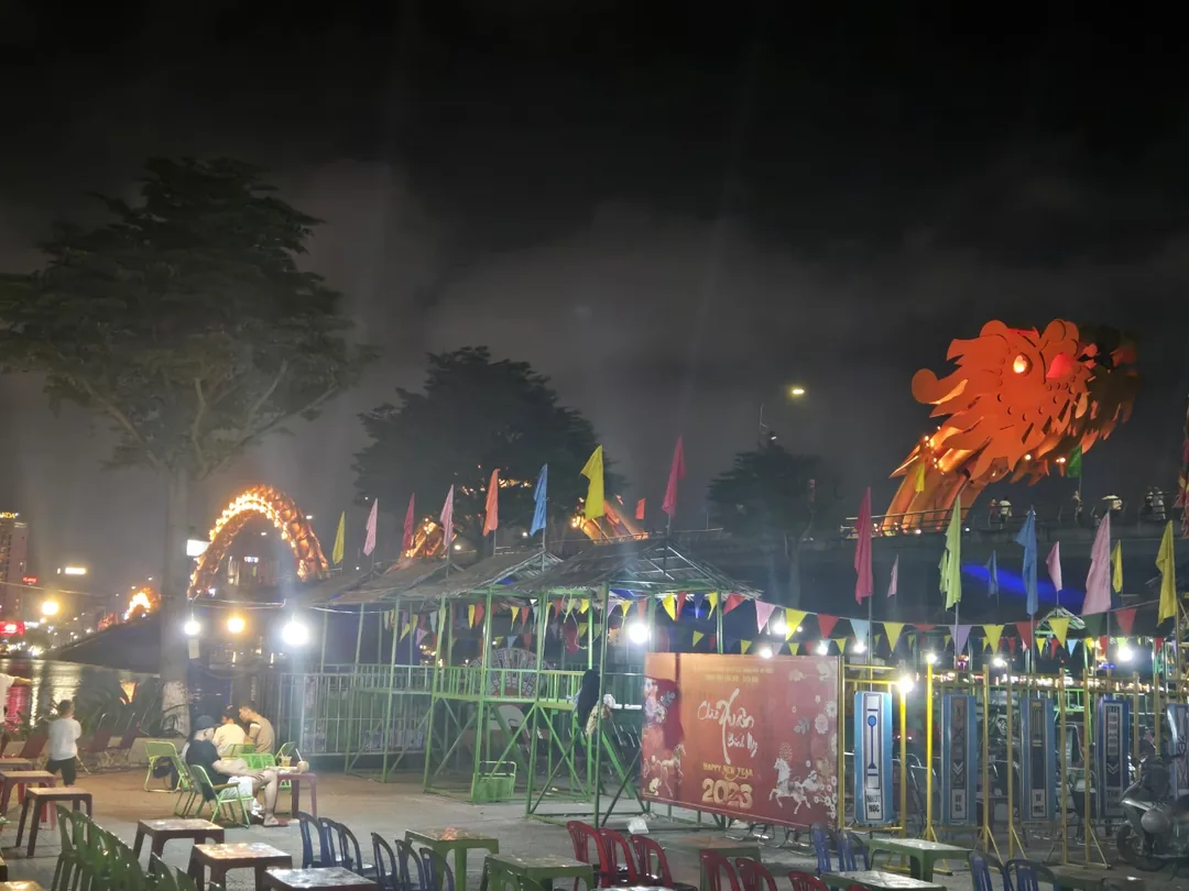 🇻🇳 Chợ đêm Sơn Trà