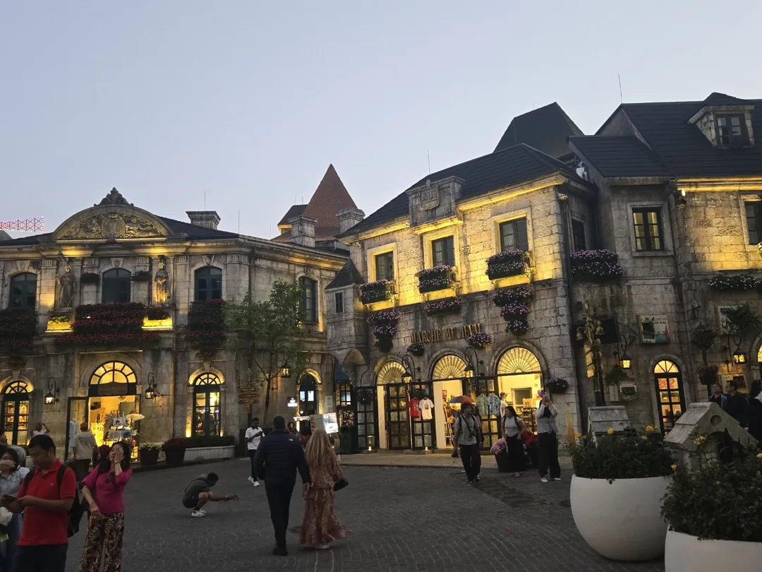 ☀️ Bà Nà Hills thời tiết đẹp ♡