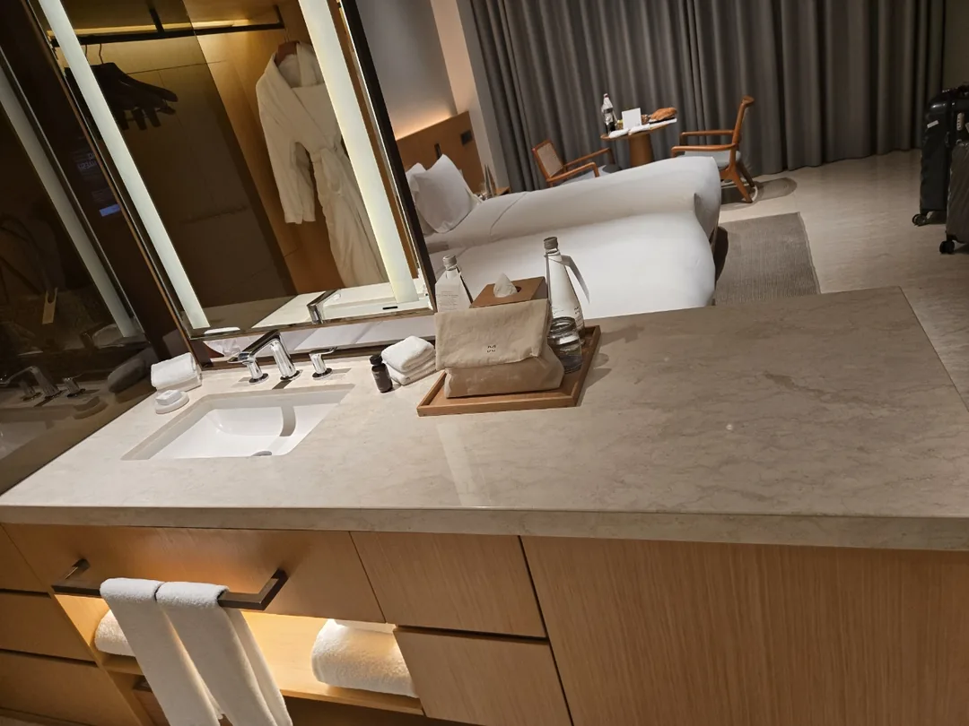 🏨 Giới thiệu Shilla Monogram "Room