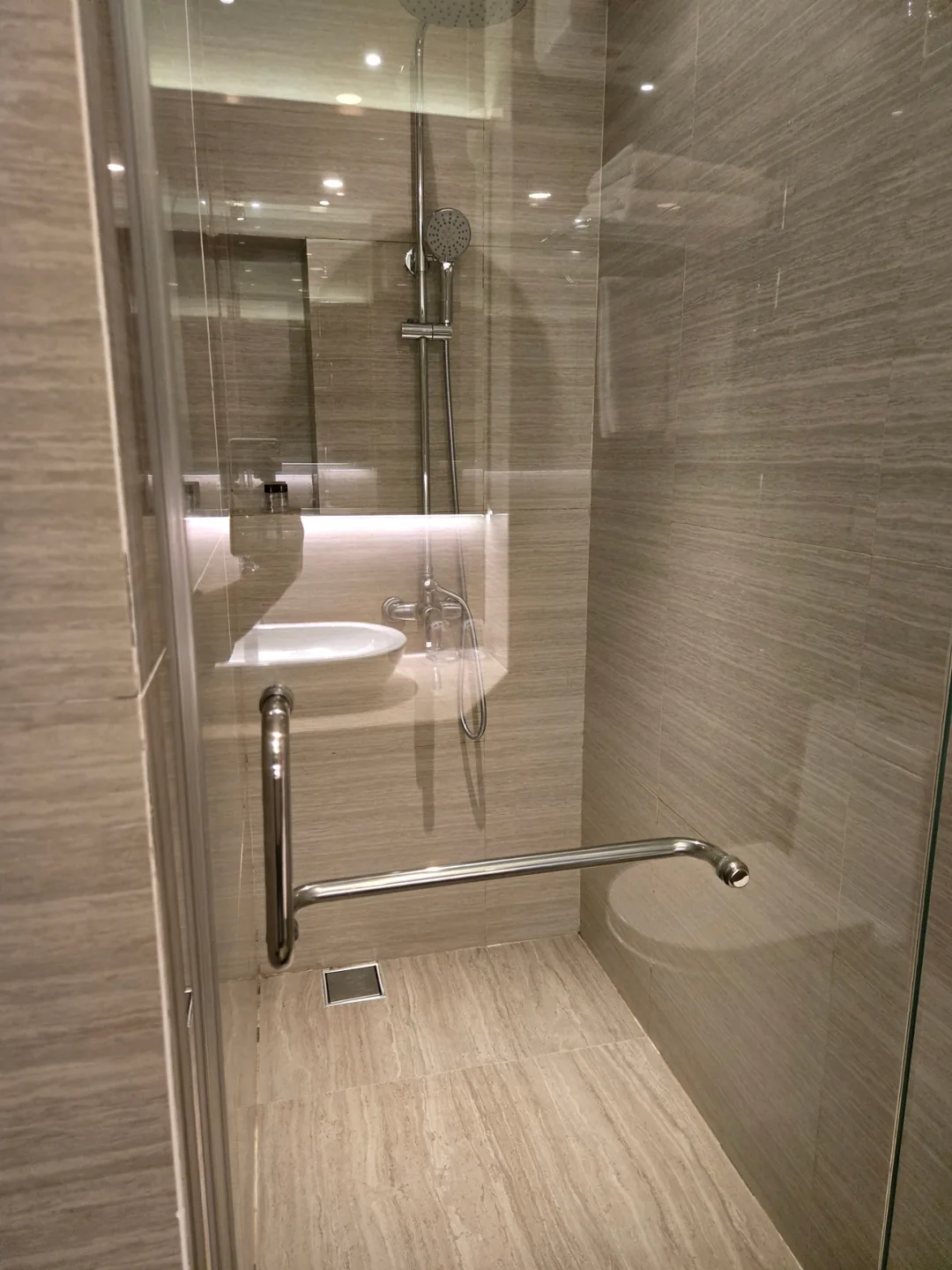 🇻🇳✍️ Khách sạn Boutique Hadiba