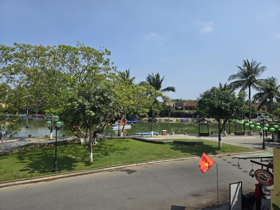 🇻🇳✍️ Cảnh ngày và đêm của Hội An