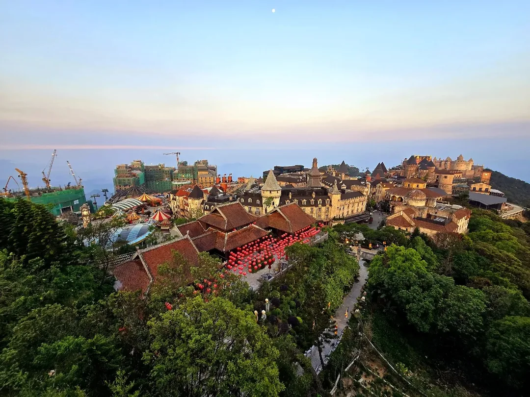🇻🇳✍️ Cảnh chiều ở Bà Nà Hills