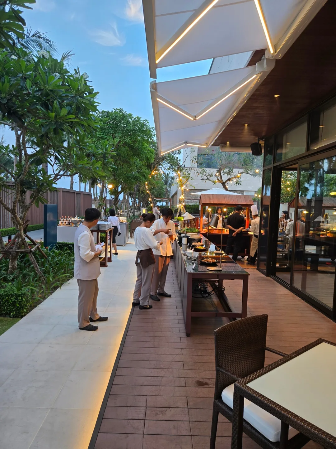 🏨 Bữa tối Shilla Monogram "Grill&Chill BBQ Buffet