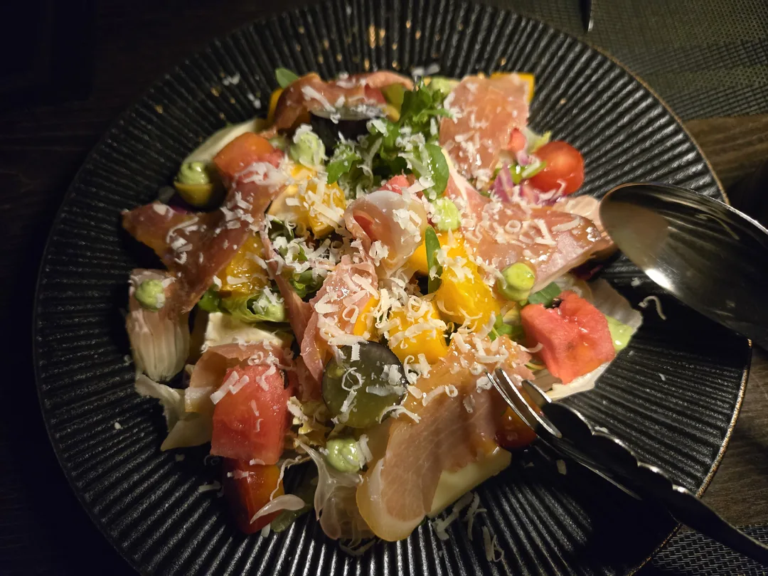 Nhà hàng Pink Salt