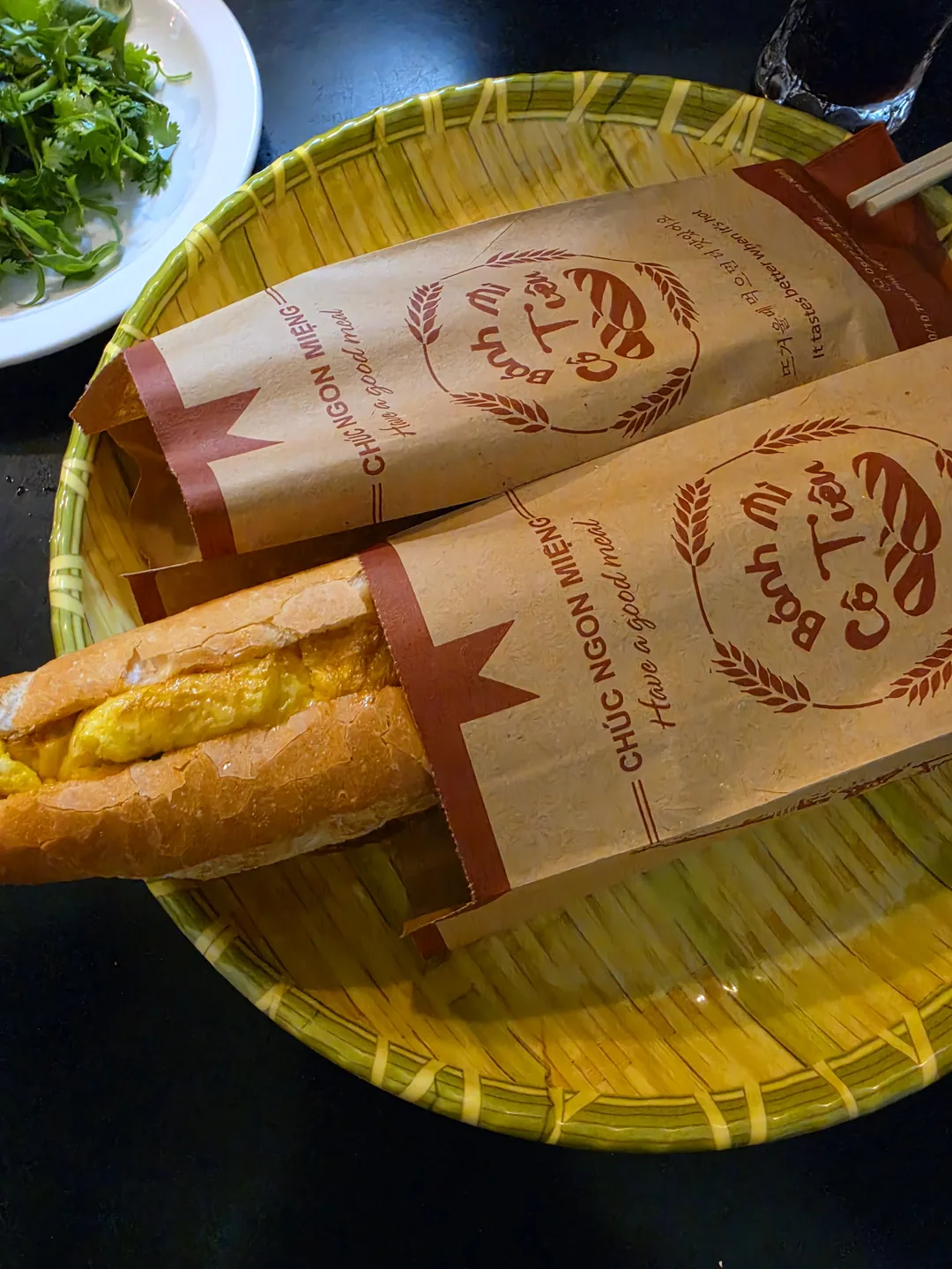 🇻🇳 Quán bánh mì trứng ngon "Bánh Mì Cô Tiên