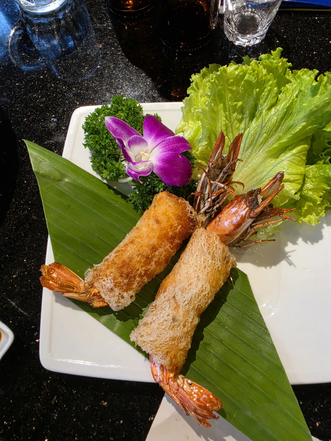 🇻🇳 Nhà hàng hải sản "Sông Biển Đà Nẵng" mới khai trương