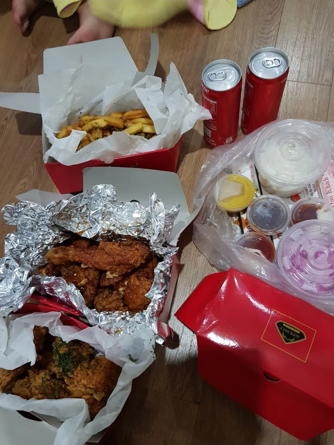 😁 Mình đã đặt giao gà rán ở Đà Nẵng~